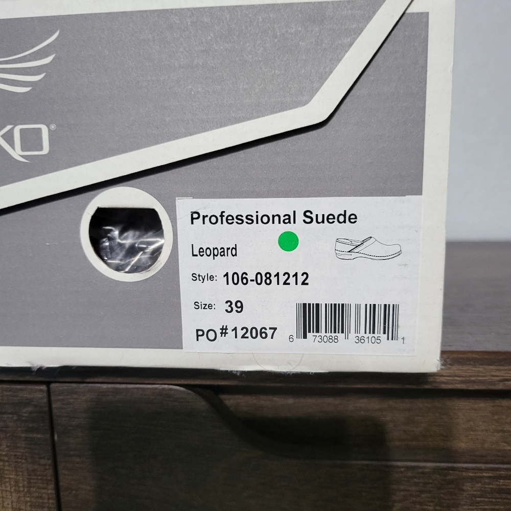 Dansko professional suede clogs
